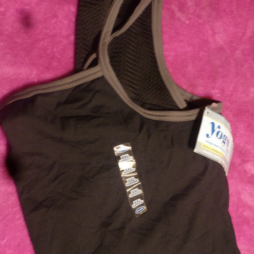Old Navy Women’s Stretchable Yoga Tank Top – XXL – Sleeveless Activewear w/ Bra